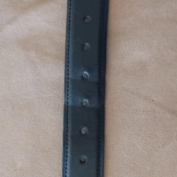 COLUMBIA Sportswear Company, Leather Black Belt Preowned 38 - Picture 9 of 13